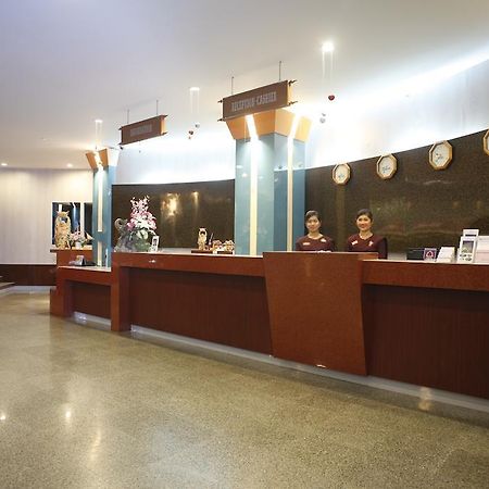 Boon Siam Hotel Krabi town Exterior foto