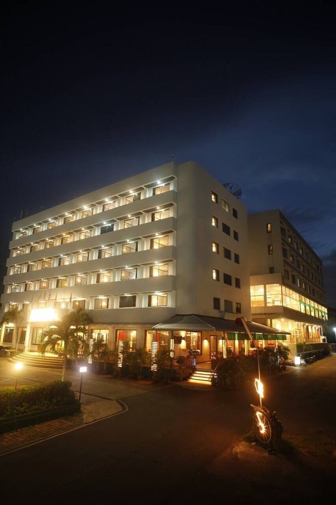 Boon Siam Hotel Krabi town Exterior foto
