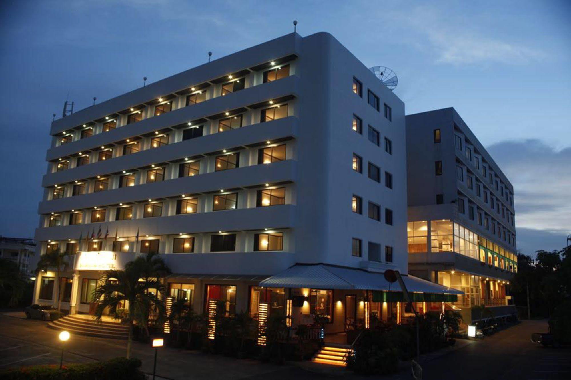 Boon Siam Hotel Krabi town Exterior foto